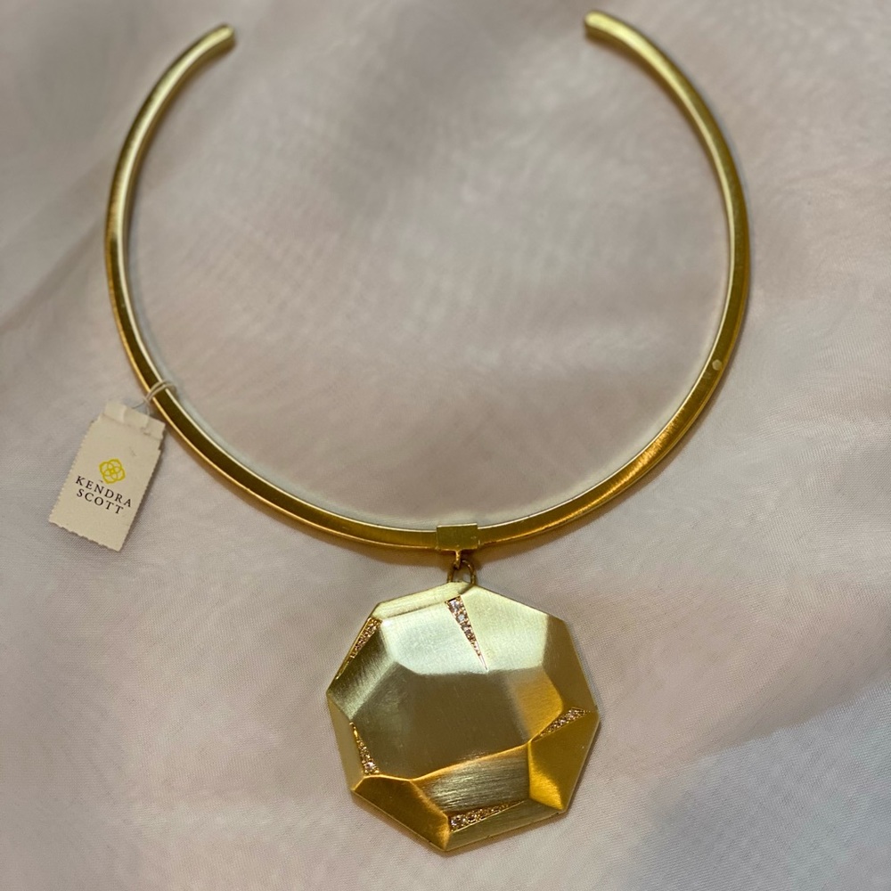 NWT Gold Connor necklace